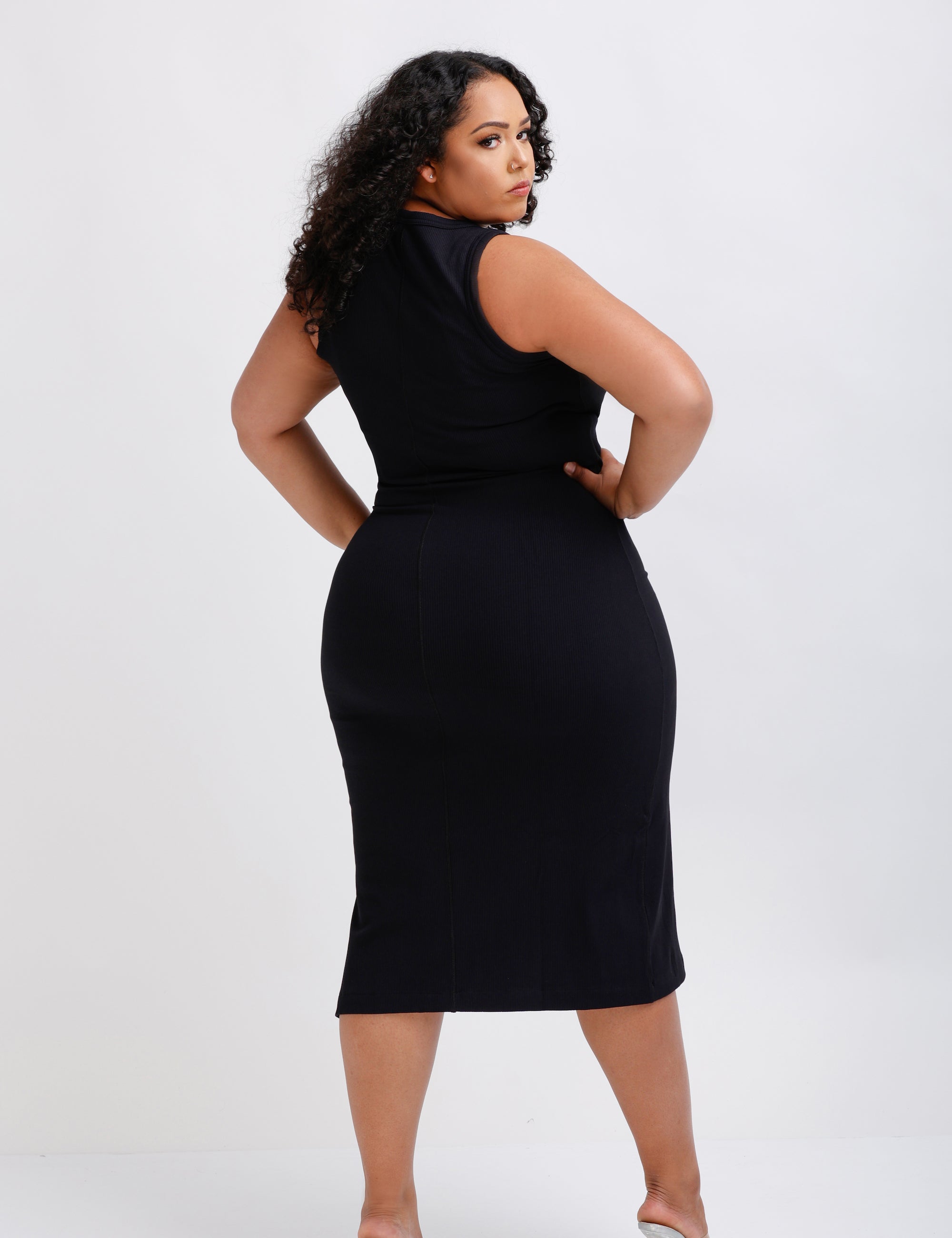 610backofblackdress.jpg